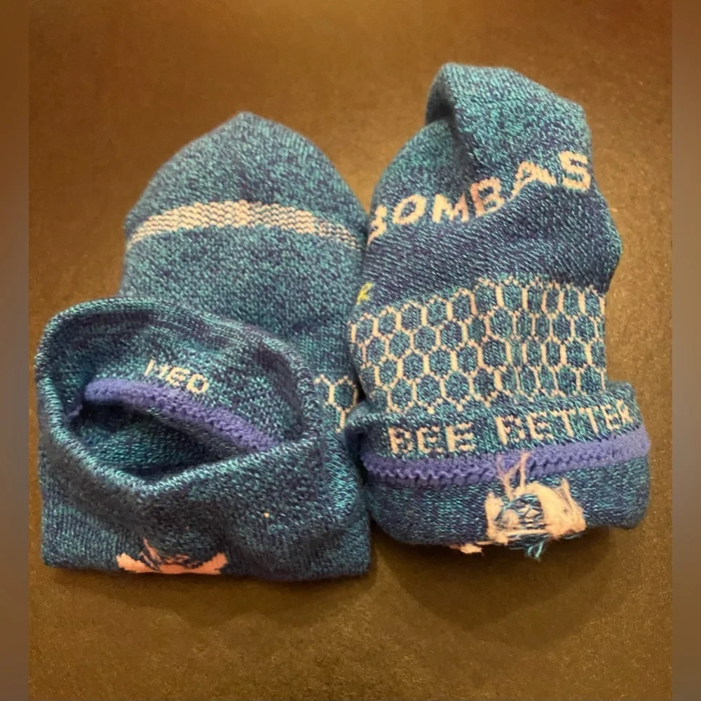 Bombas 2 Pair‎ Woman's Ankle Socks Hex Tec Size Medium NWOT